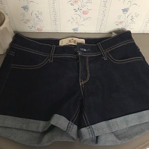 NWOT Hollister Jean shorts